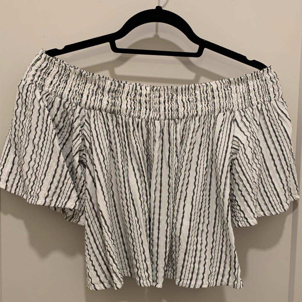 Striped Off-The-Shoulder cropped blouse